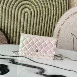 Classic CHANEL Bag: A Stylish and Versatile Choice for Elegance